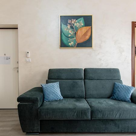 Apartmán La Dolce Vite Alba  Exteriér fotografie