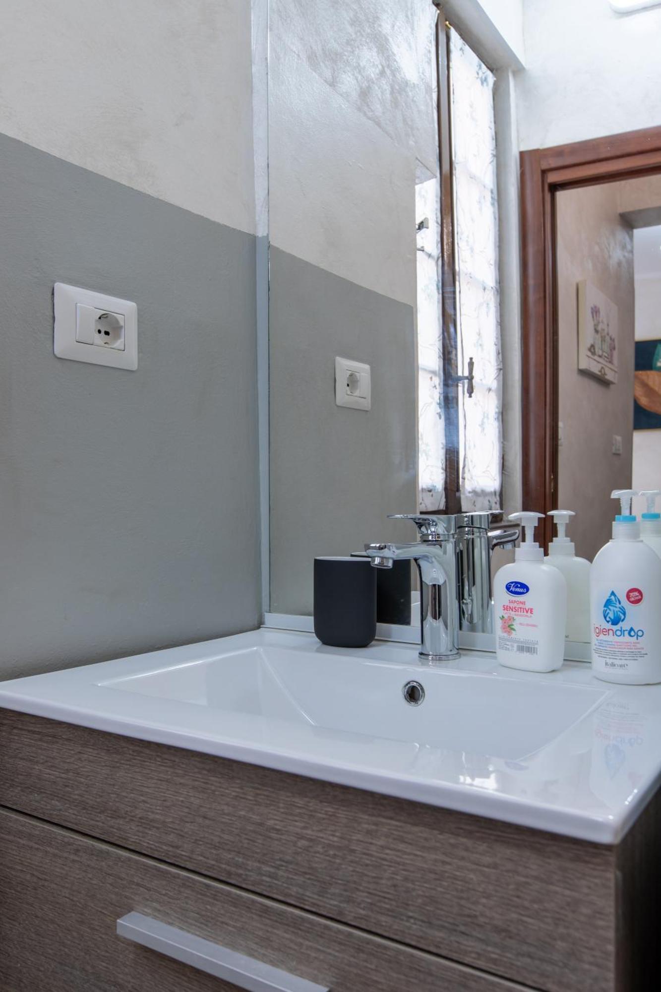 Apartmán La Dolce Vite Alba  Exteriér fotografie
